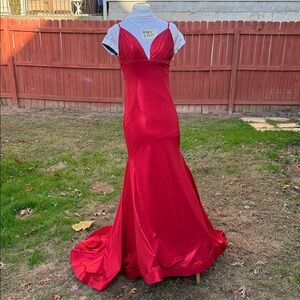 Stunning Scarlet Maxi Dress